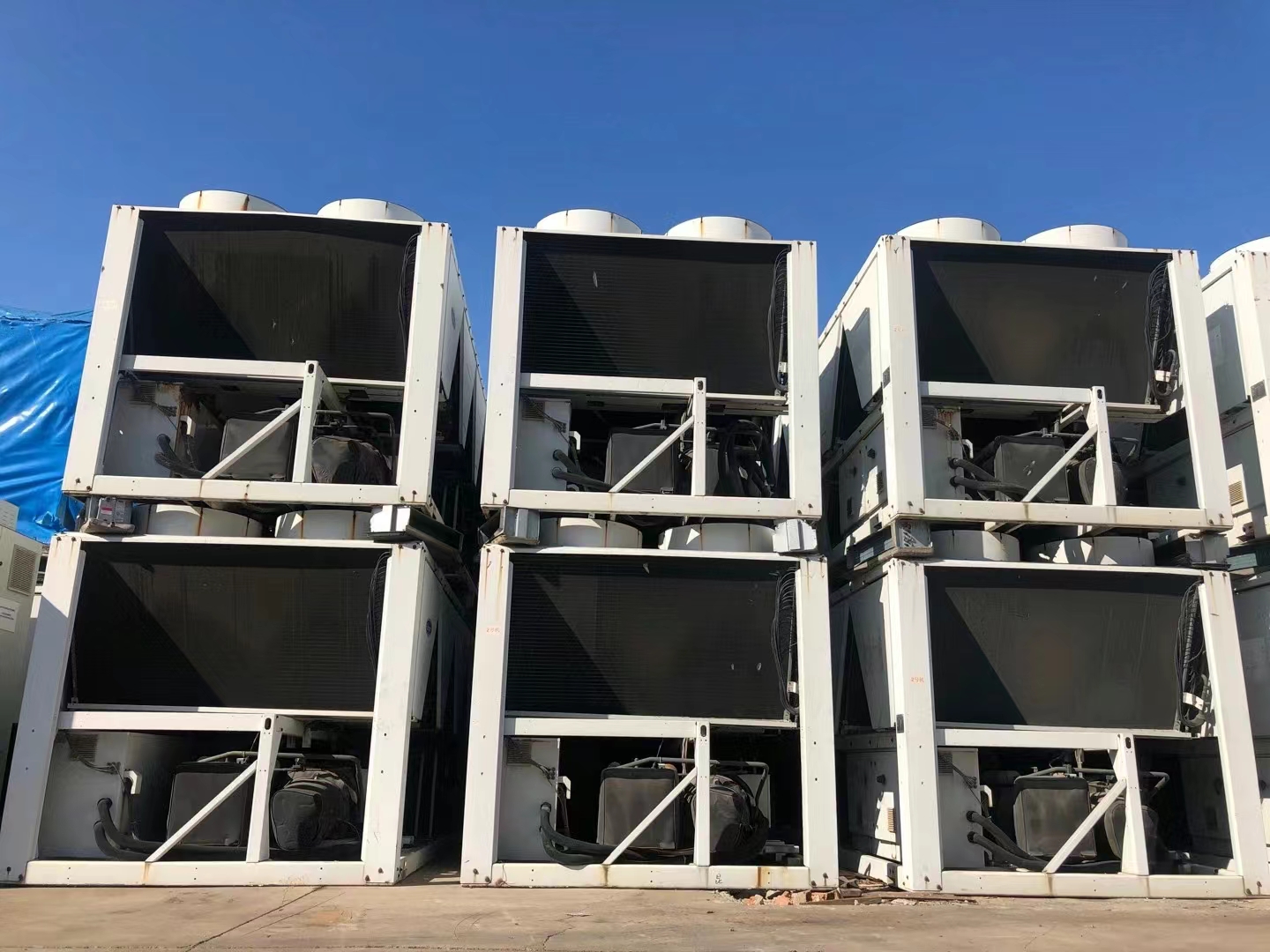 風(fēng)冷模塊熱泵機(jī)組